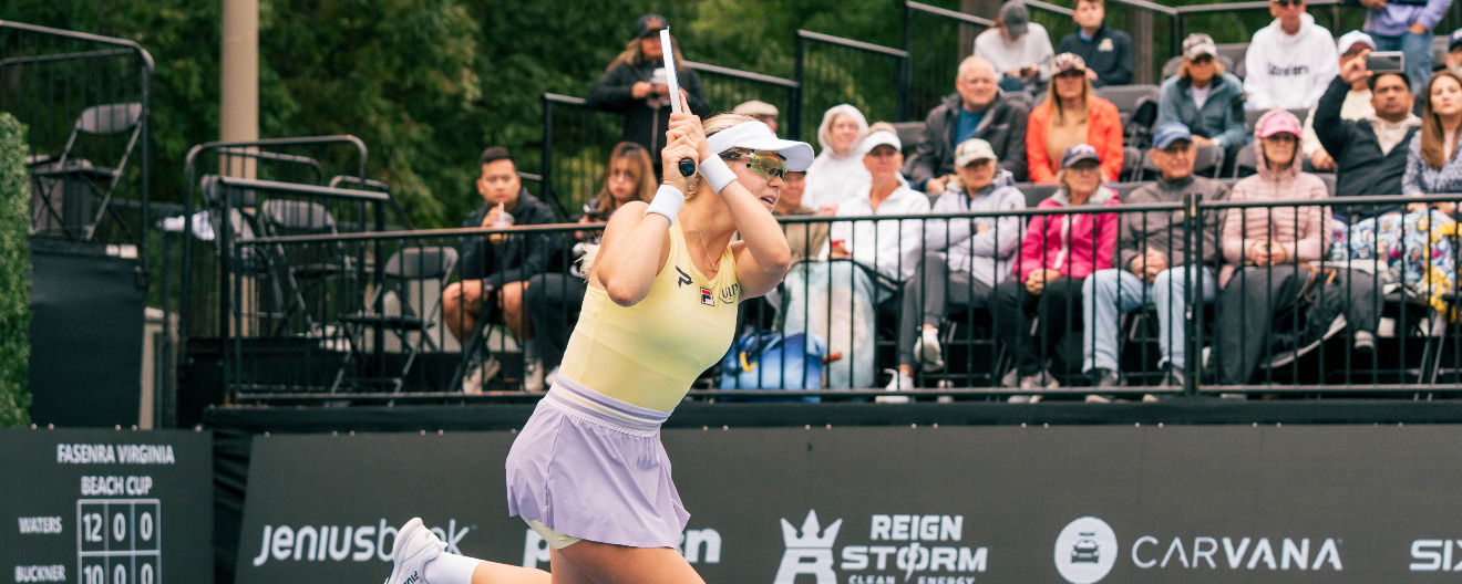 Anna Leigh Waters competing in the women's singles final at the Fasenra Virginia Beach Cup presented by JOOLA.