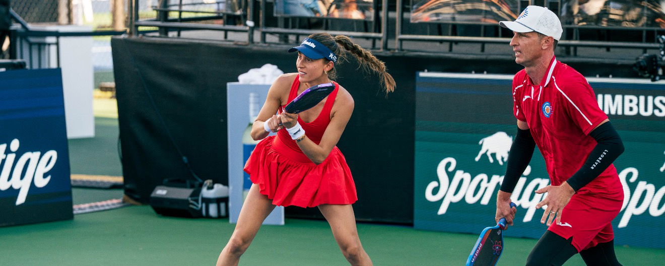 Columbus Sliders' members Parris Todd and Andrei Daescu on the court.