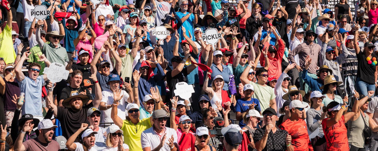 Fans in the stands at Brookhaven Country Club.