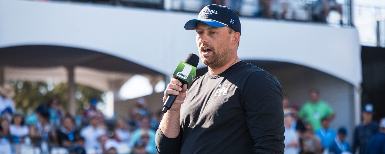 Connor Pardoe addresses the fans on Natures Choice Championship Court.