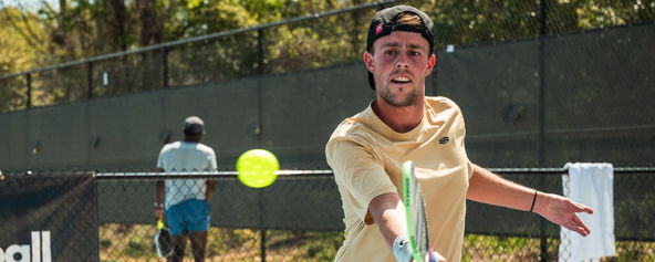 Luca Mack competing at a PPA Tour Challenger Series event.