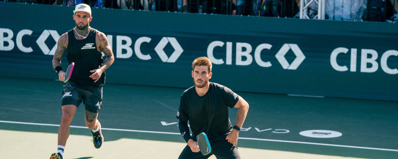 Jackie Kawamoto and Jade Kawamoto competing at the Veolia Cincinnati Shwocase.