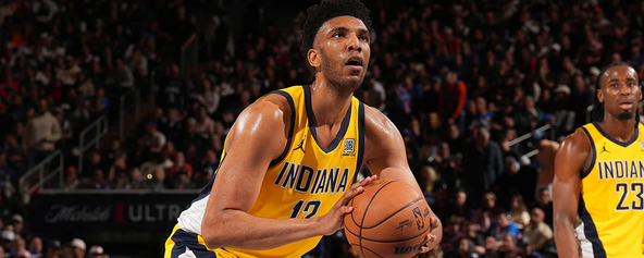 Tony Bradley preparing to shoot a free throw.