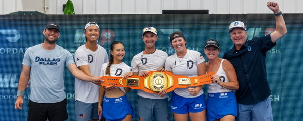 The Dallas Flash with the Super Sunday Belt at MLP Chicago.