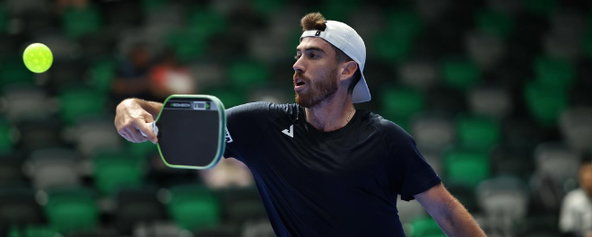 Federico Staksrud playing pro pickleball