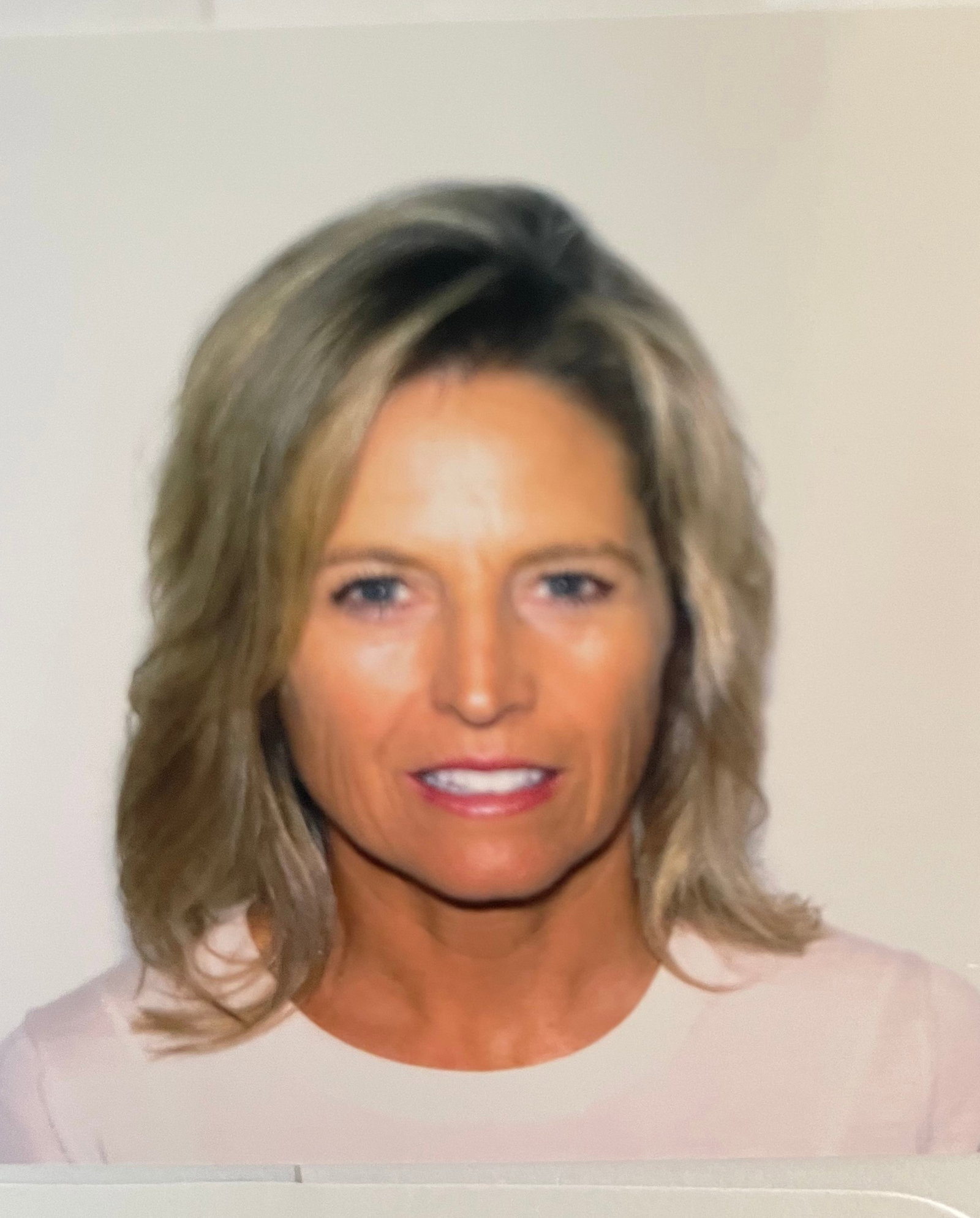 Susan  Hamilton 