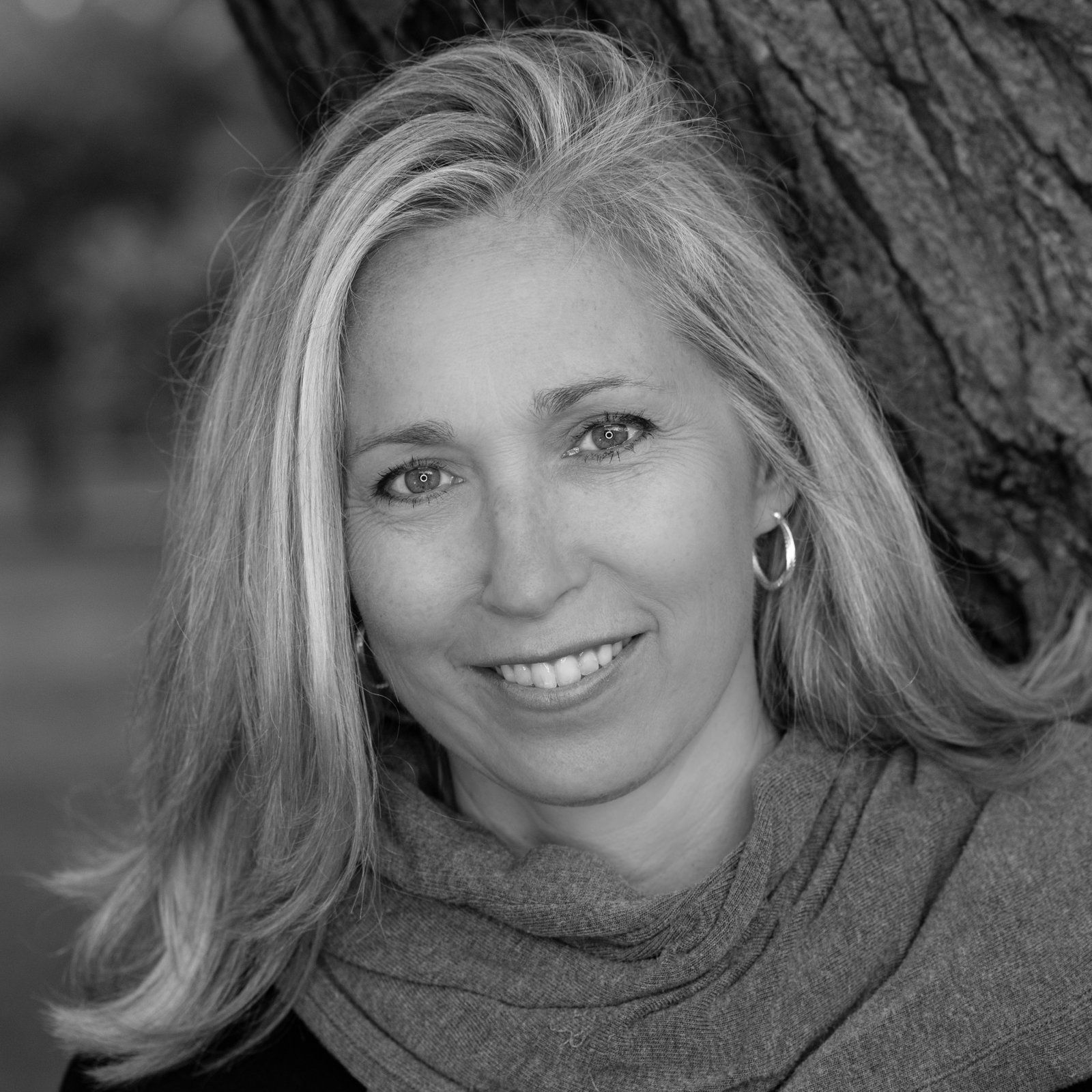 Elizabeth  Diskin 