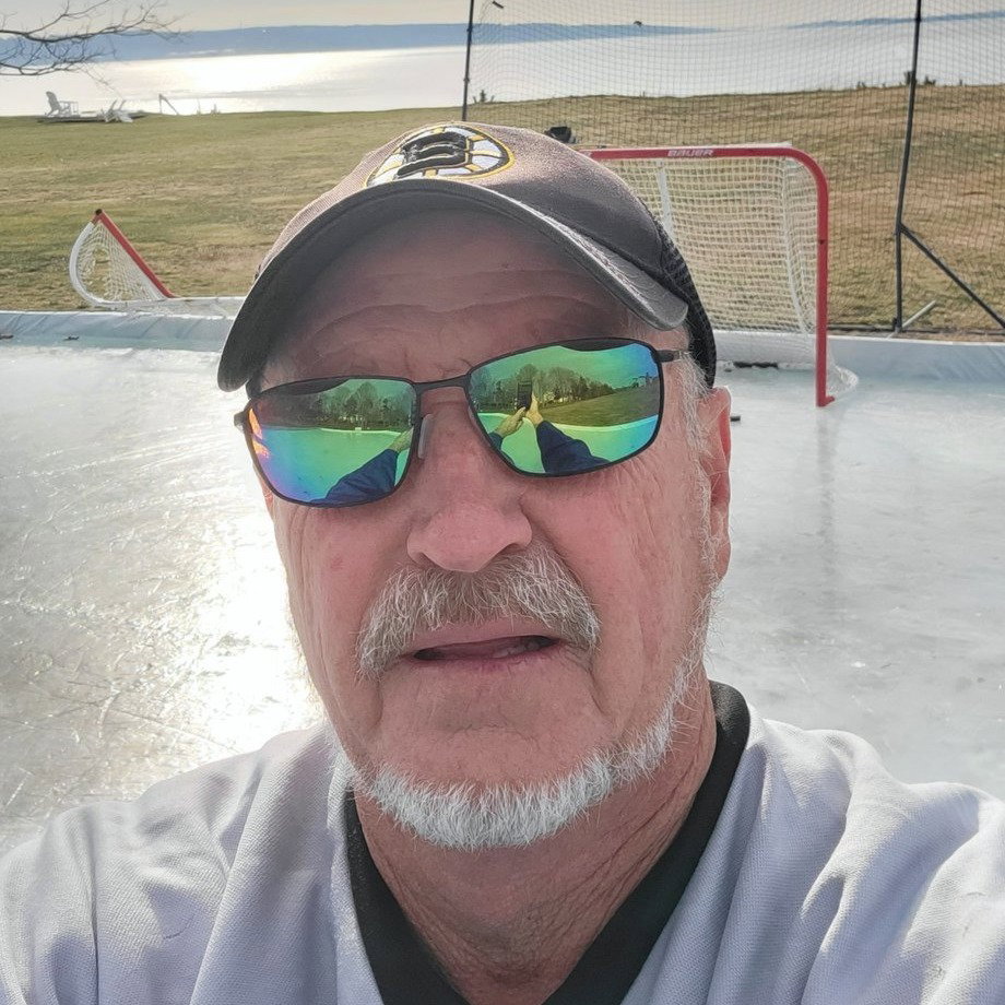 Raymond  Valcourt