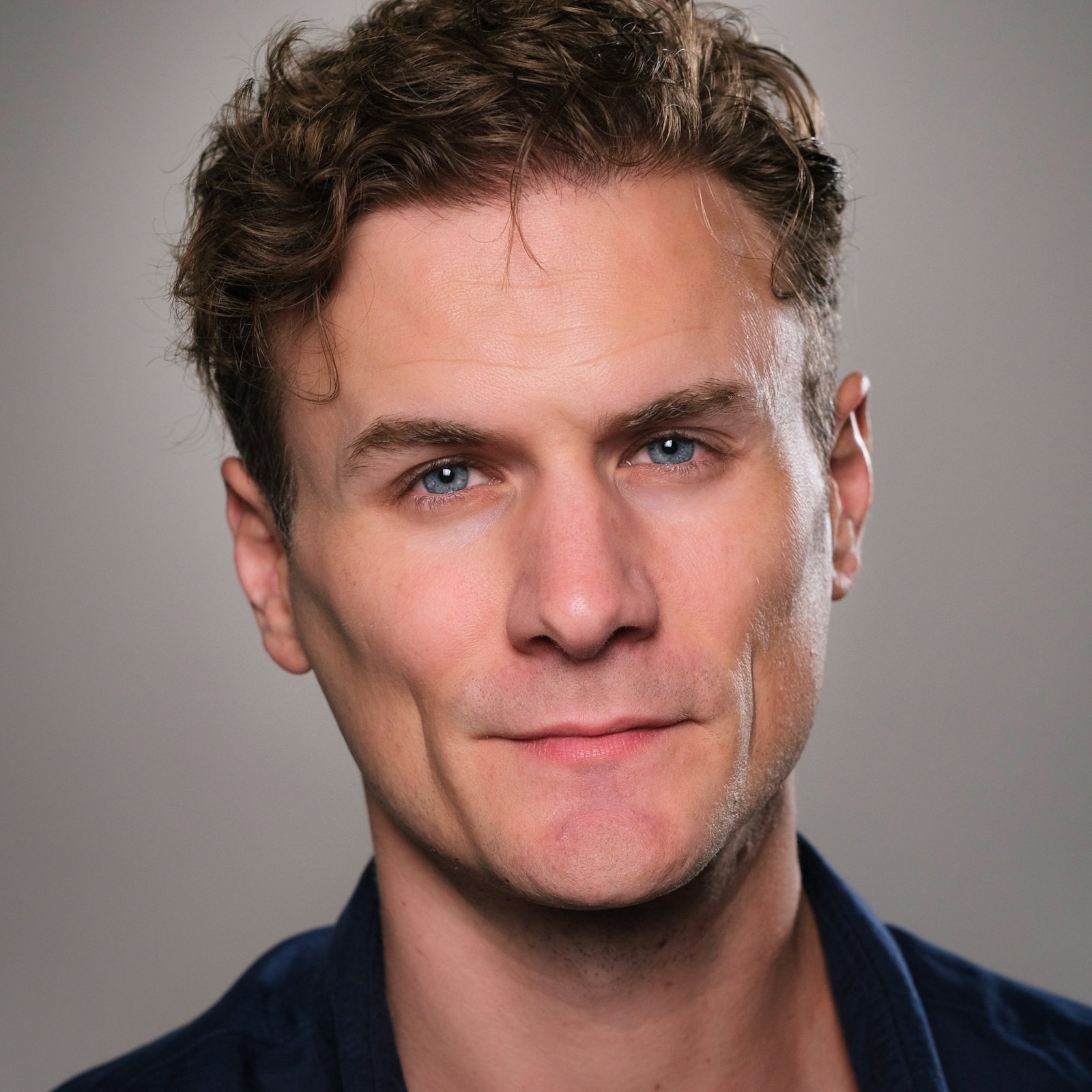 Christopher  Gray 