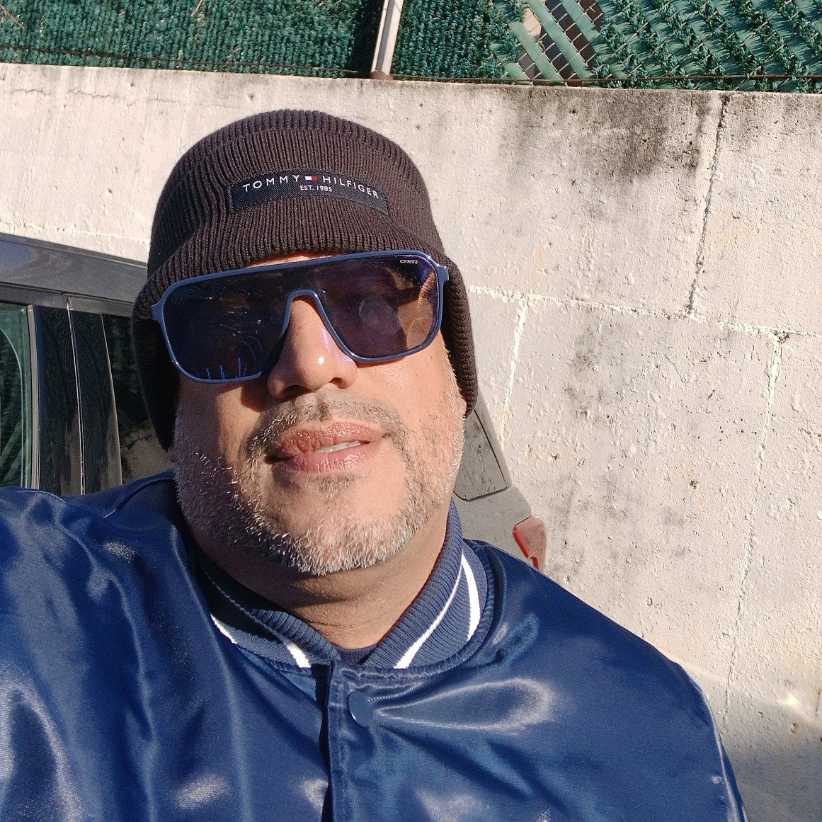 Edward  Rivera 