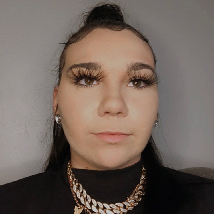 Abbi  Macon 