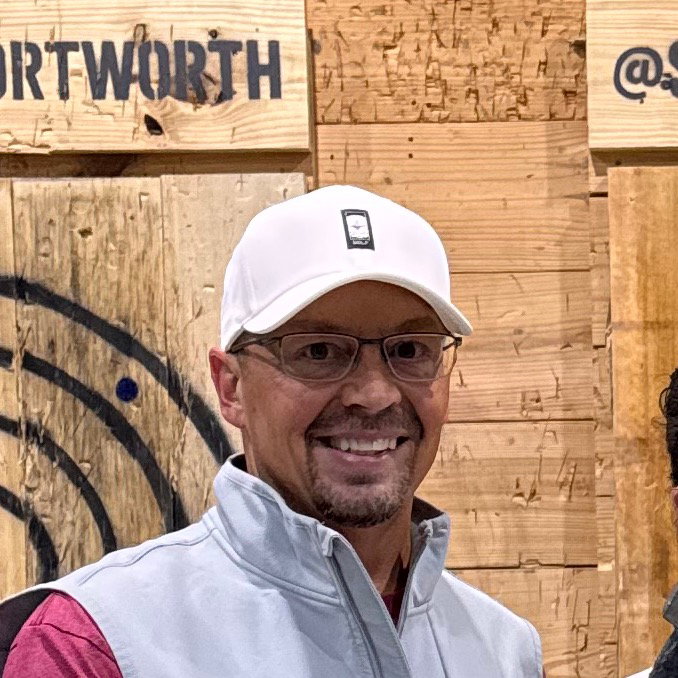 Tim  Kauffman 