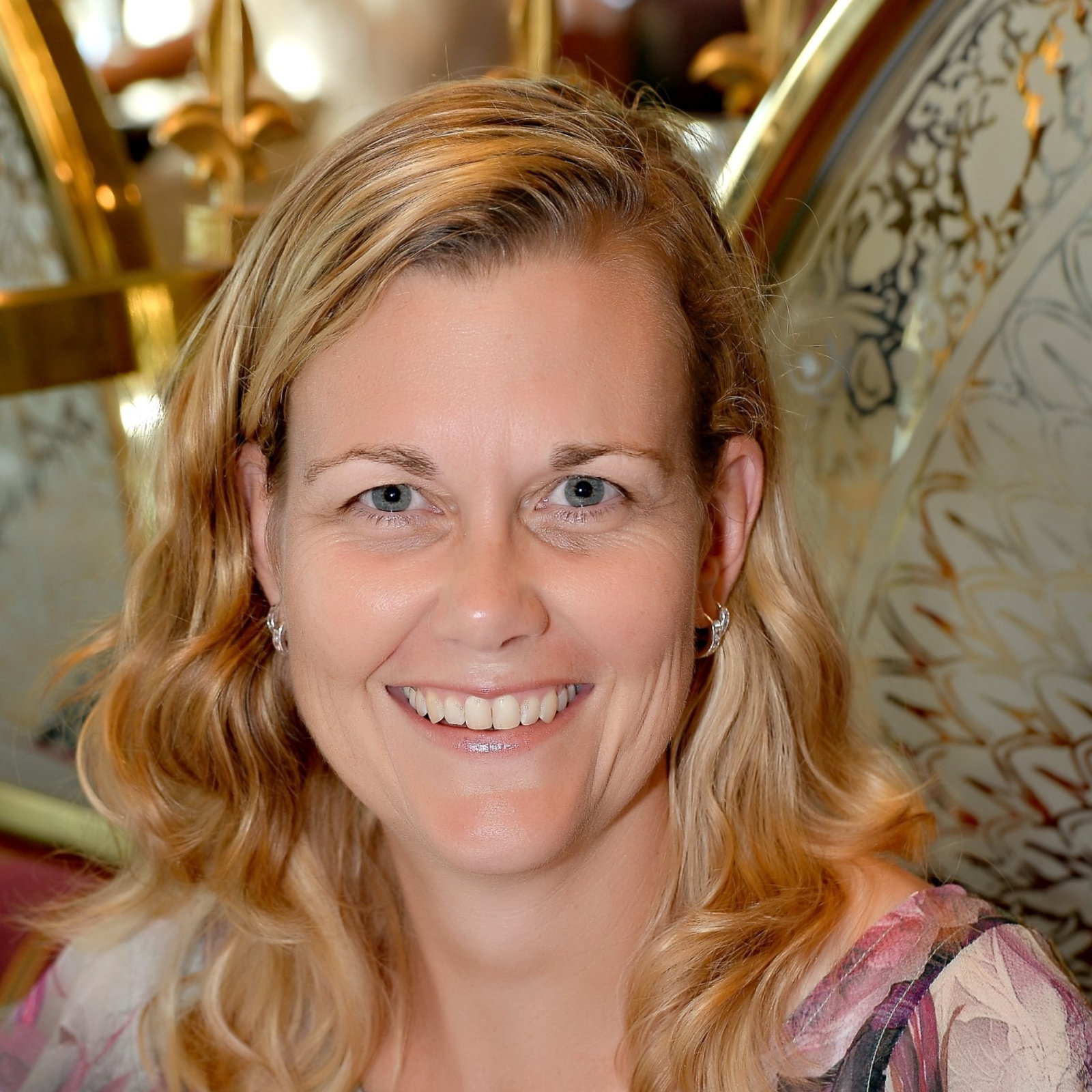 Angela  Brady 