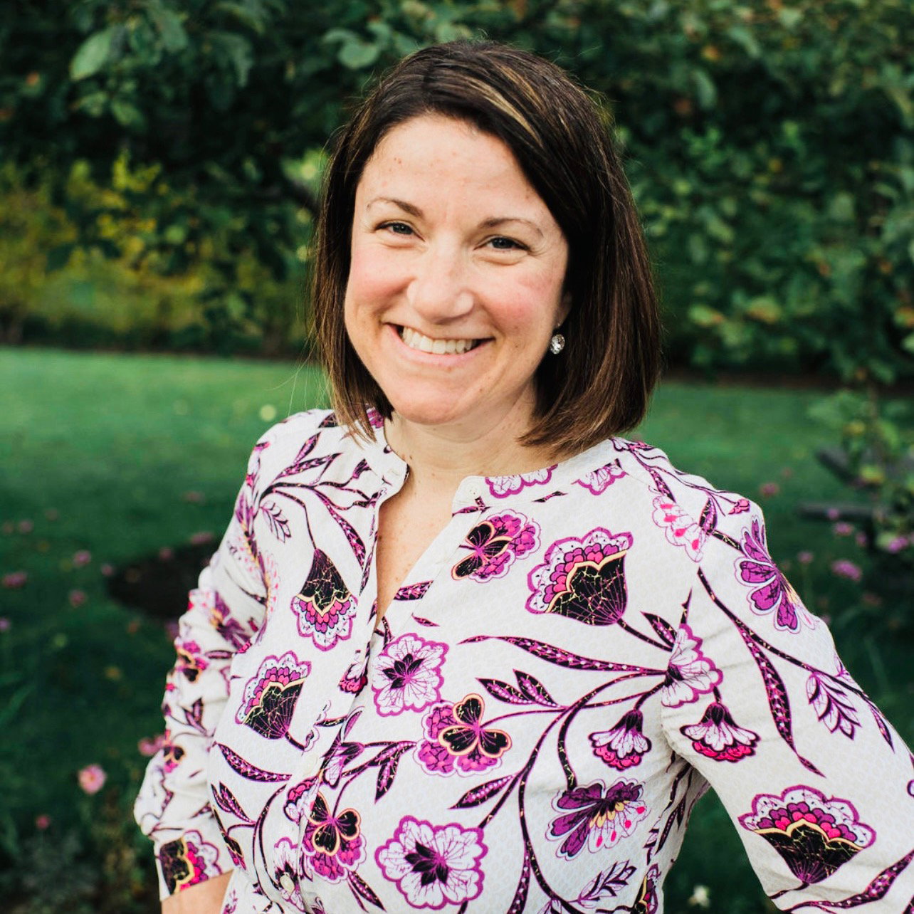 Suzanne  Guinan 