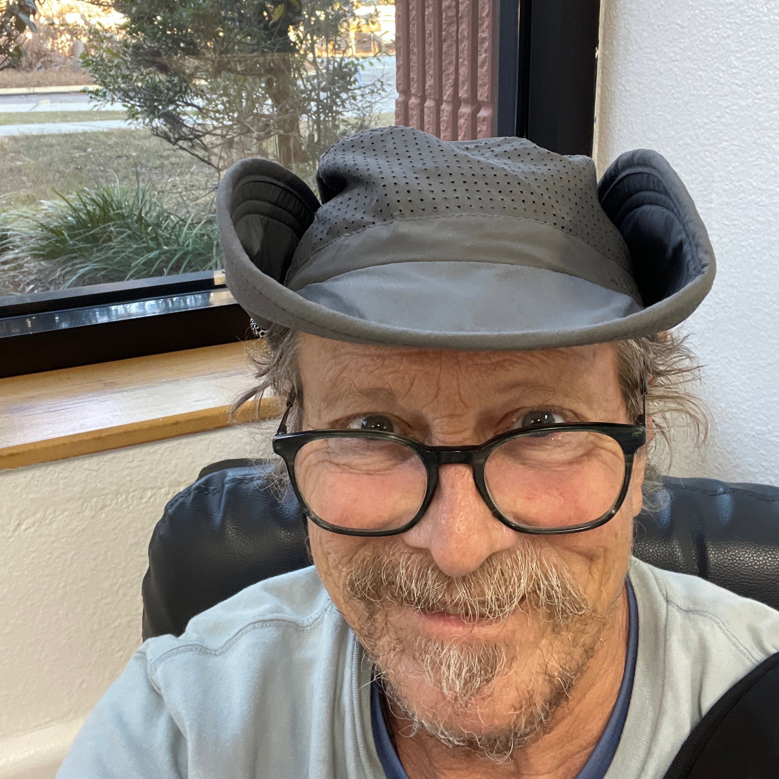 Fred  Anderson 