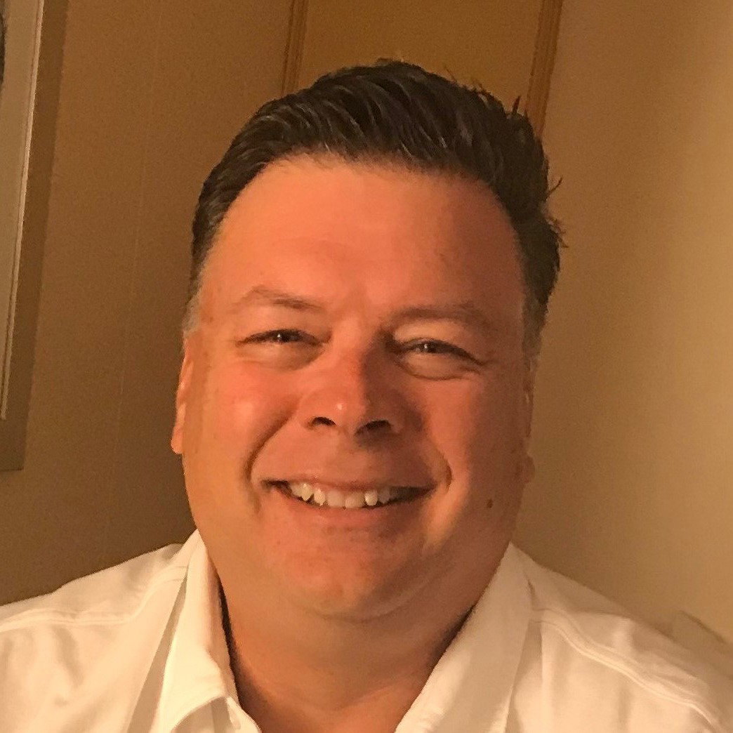 Glenn  Saucier 