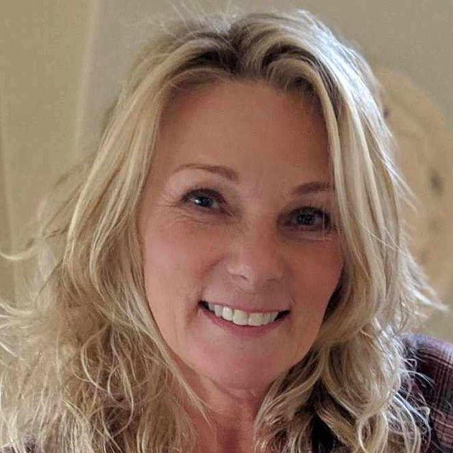 Tracey  Cameron 