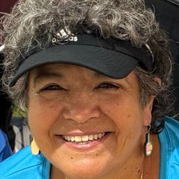 Anne  Miller 
