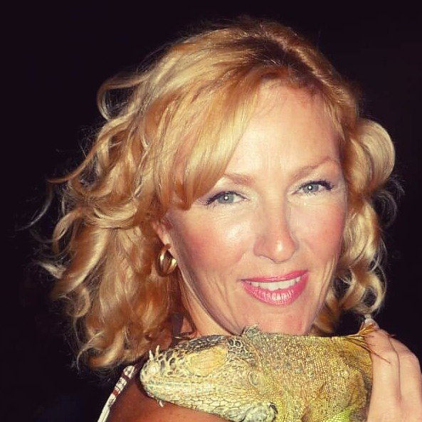 Cate  Bonner 