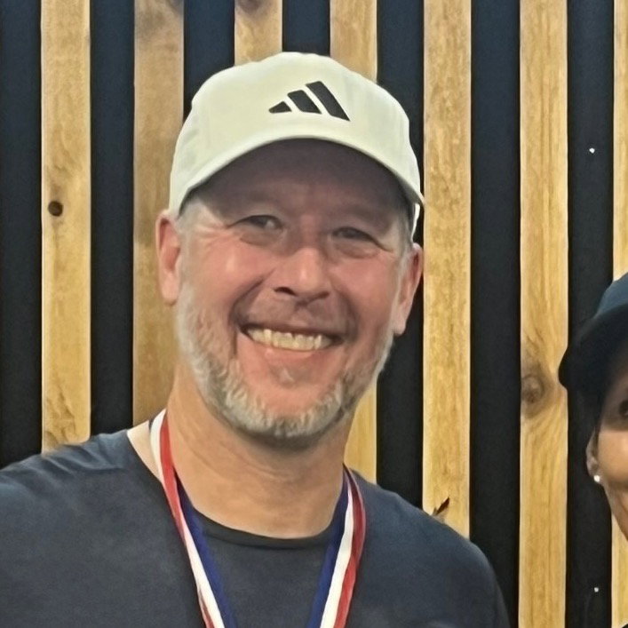Brett  Farnum 