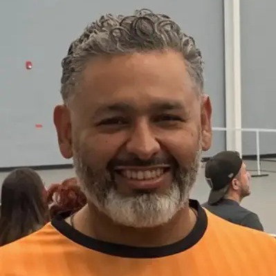 Francisco  Segovia Jr 