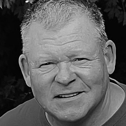 Mike  Crowell 
