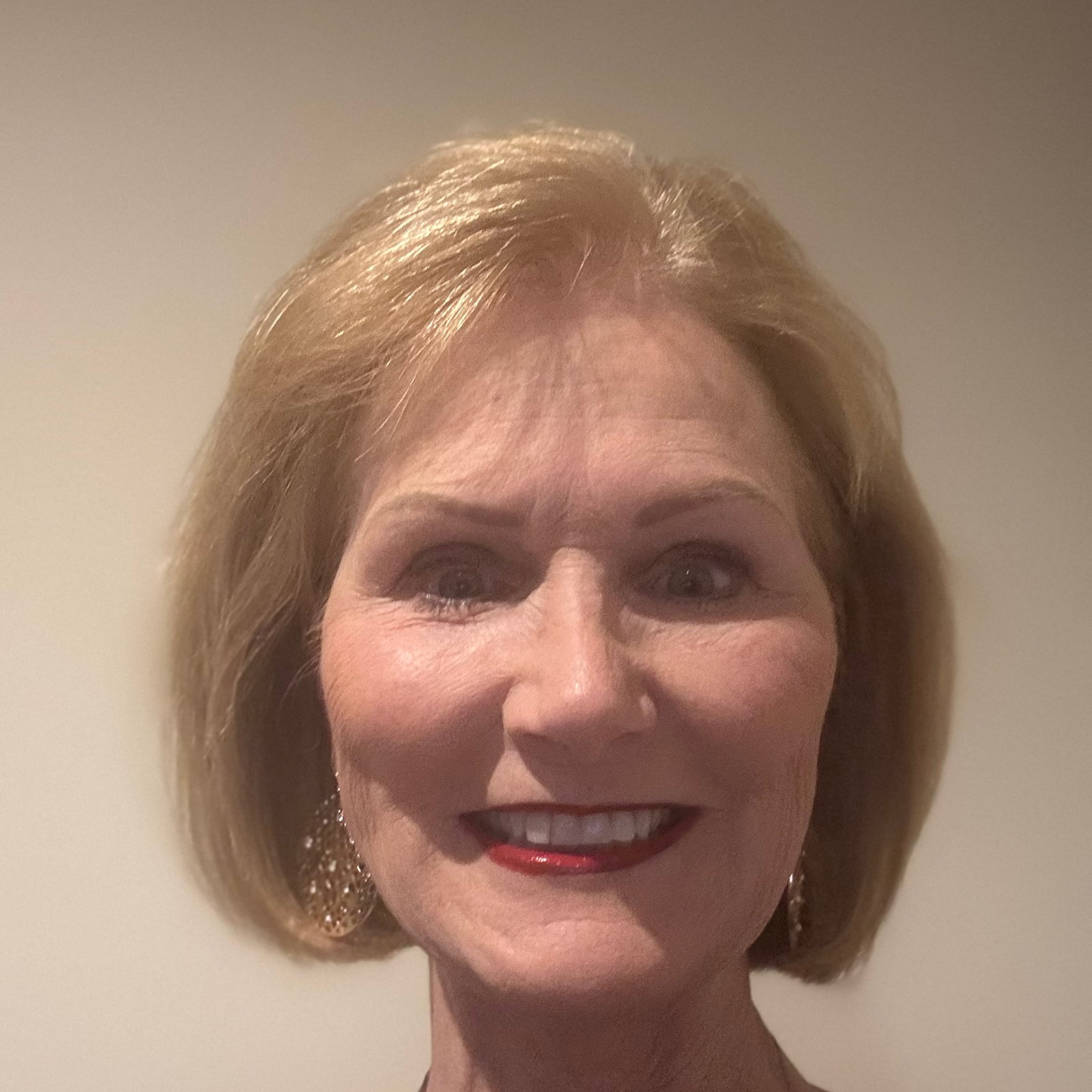 Marcia  Dixon 