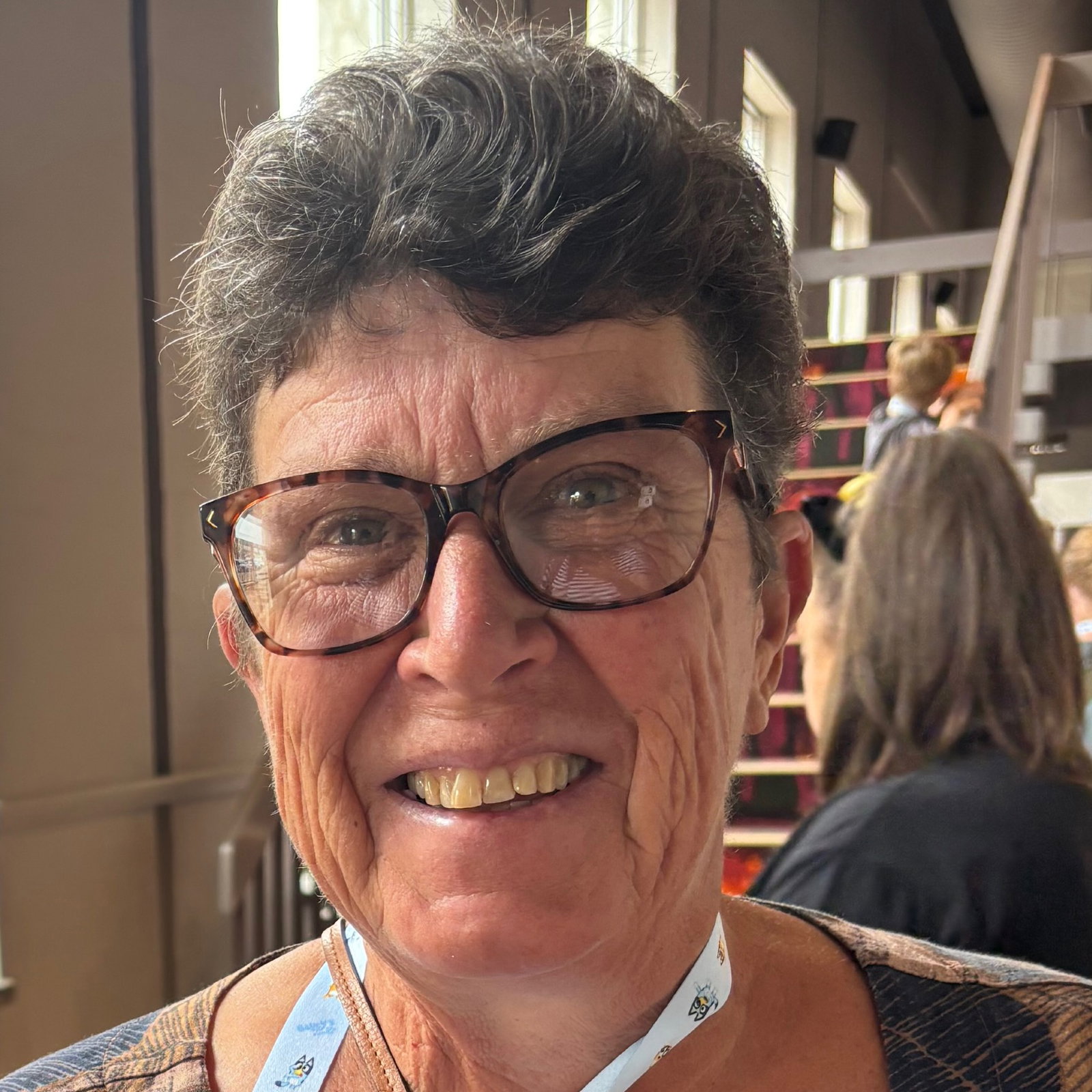 Karen  Poole 