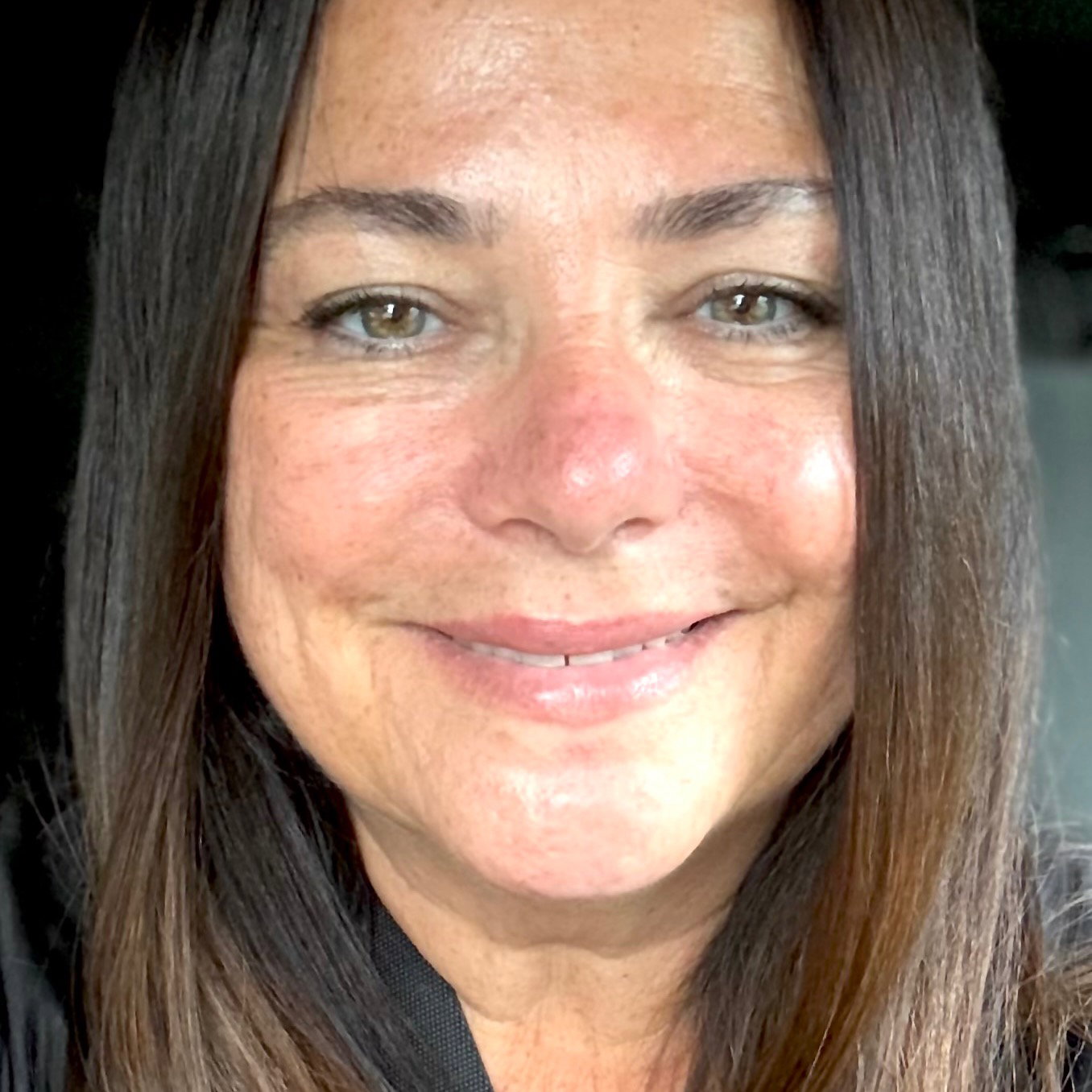 Linda  McLellan 