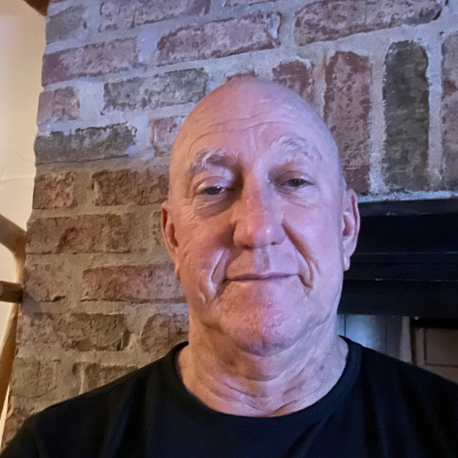 Larry  Wood 