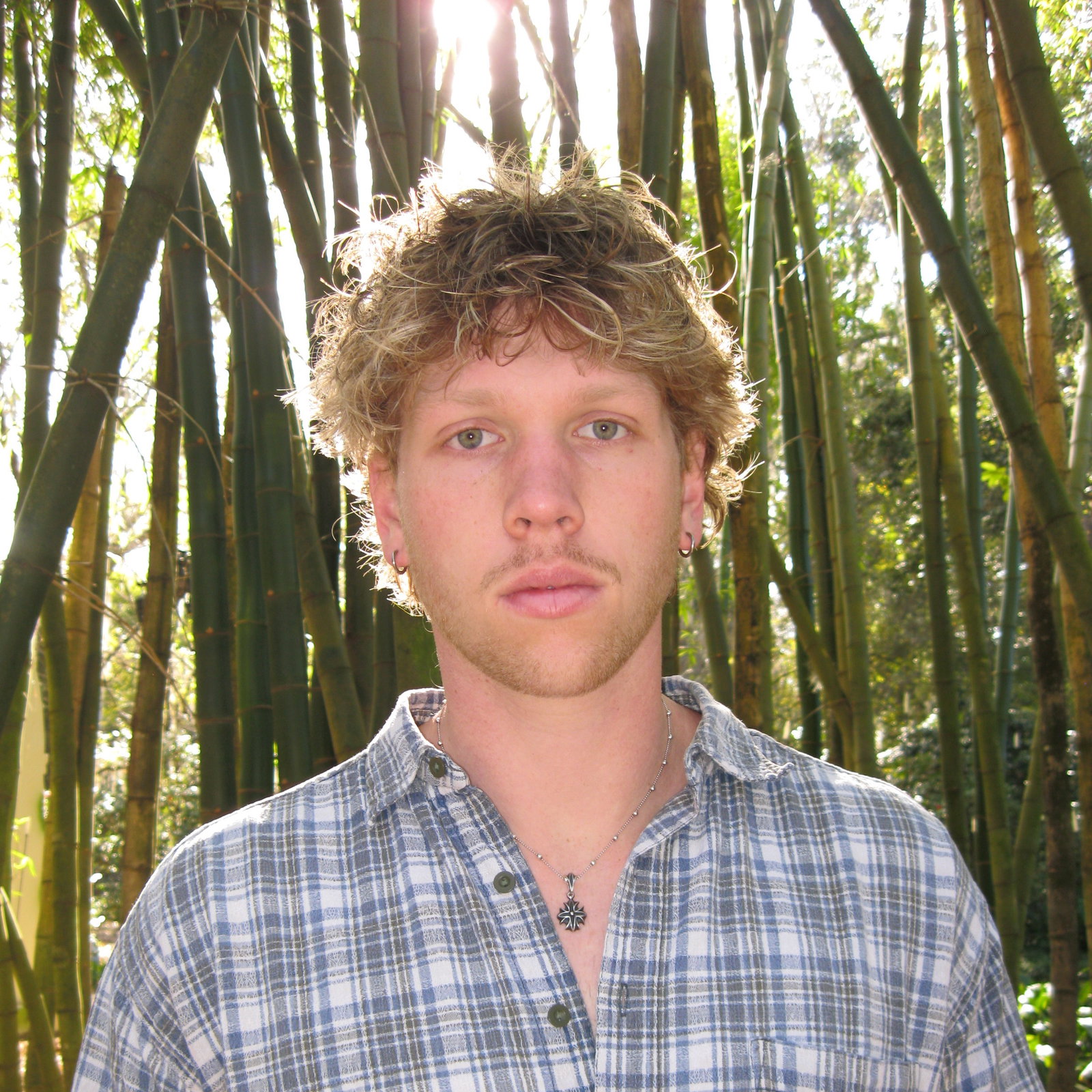 Nick  Thompson 