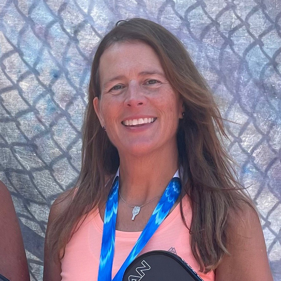 Leslie  Cavallaro 