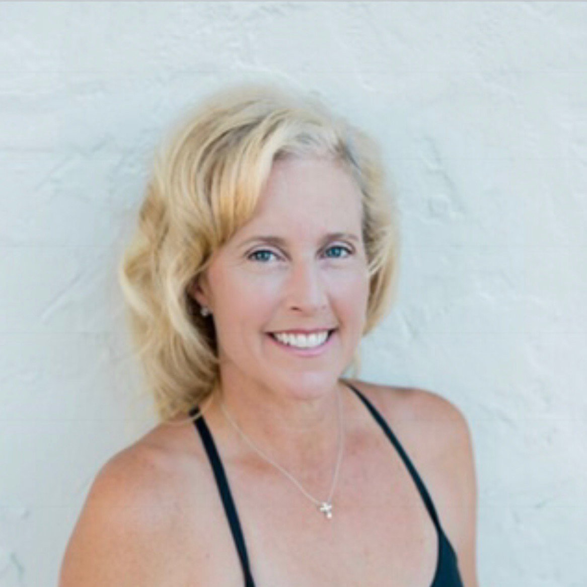 Kate  Grove 