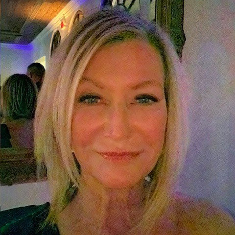 Kathi  Thomas 