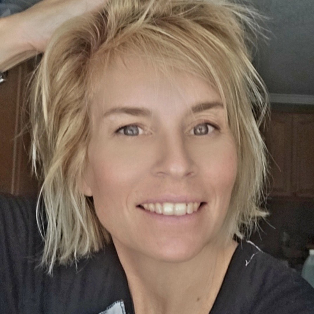 Shelley  Dodd 