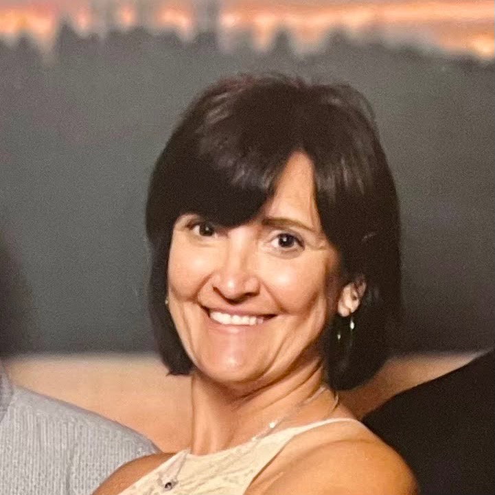 Tracy  Praay 