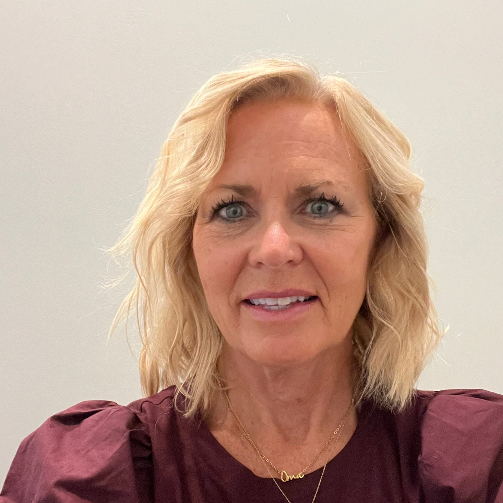 Lori  Kellum 