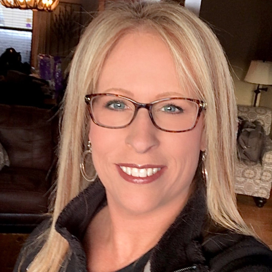 Lisa  Morris 