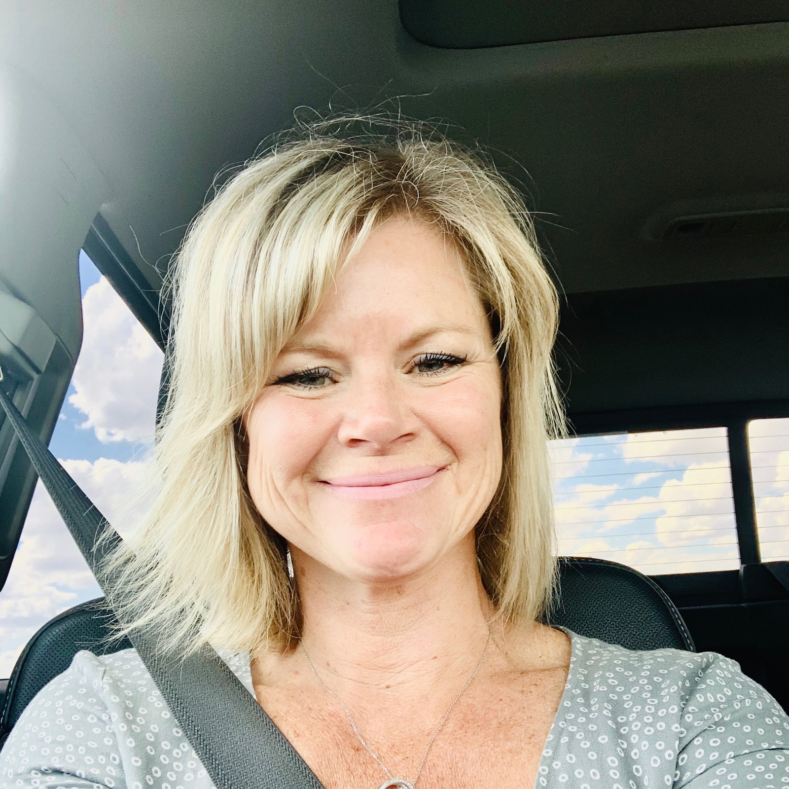 Tanya  Robertson 