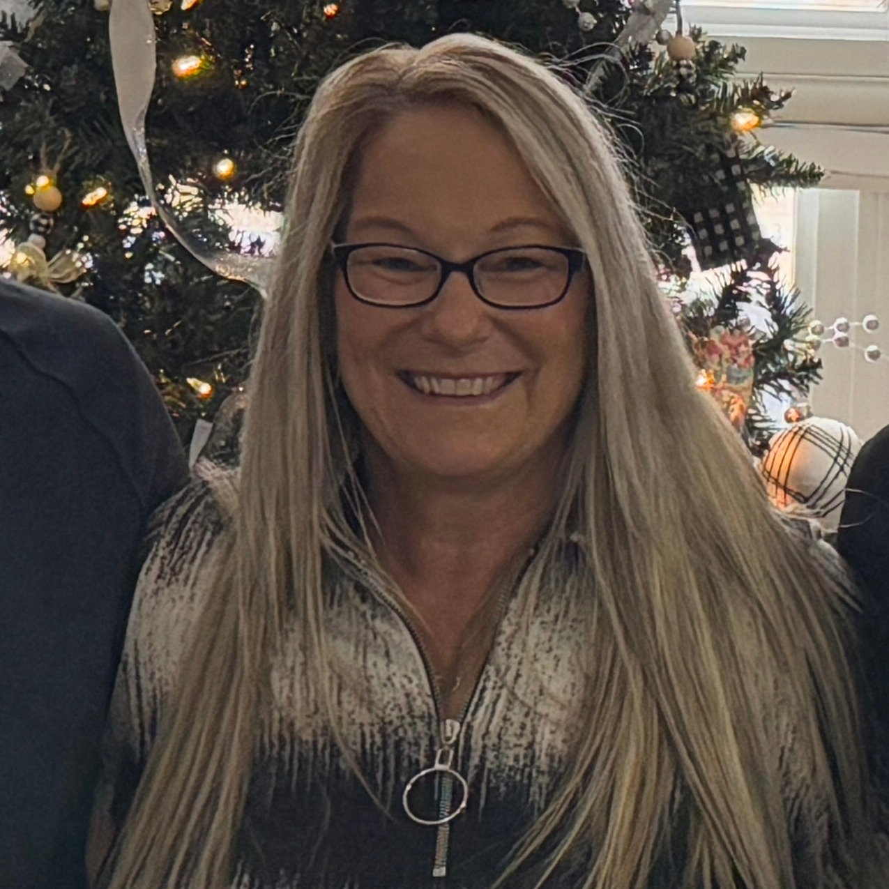 Carrie  Cicchelli 