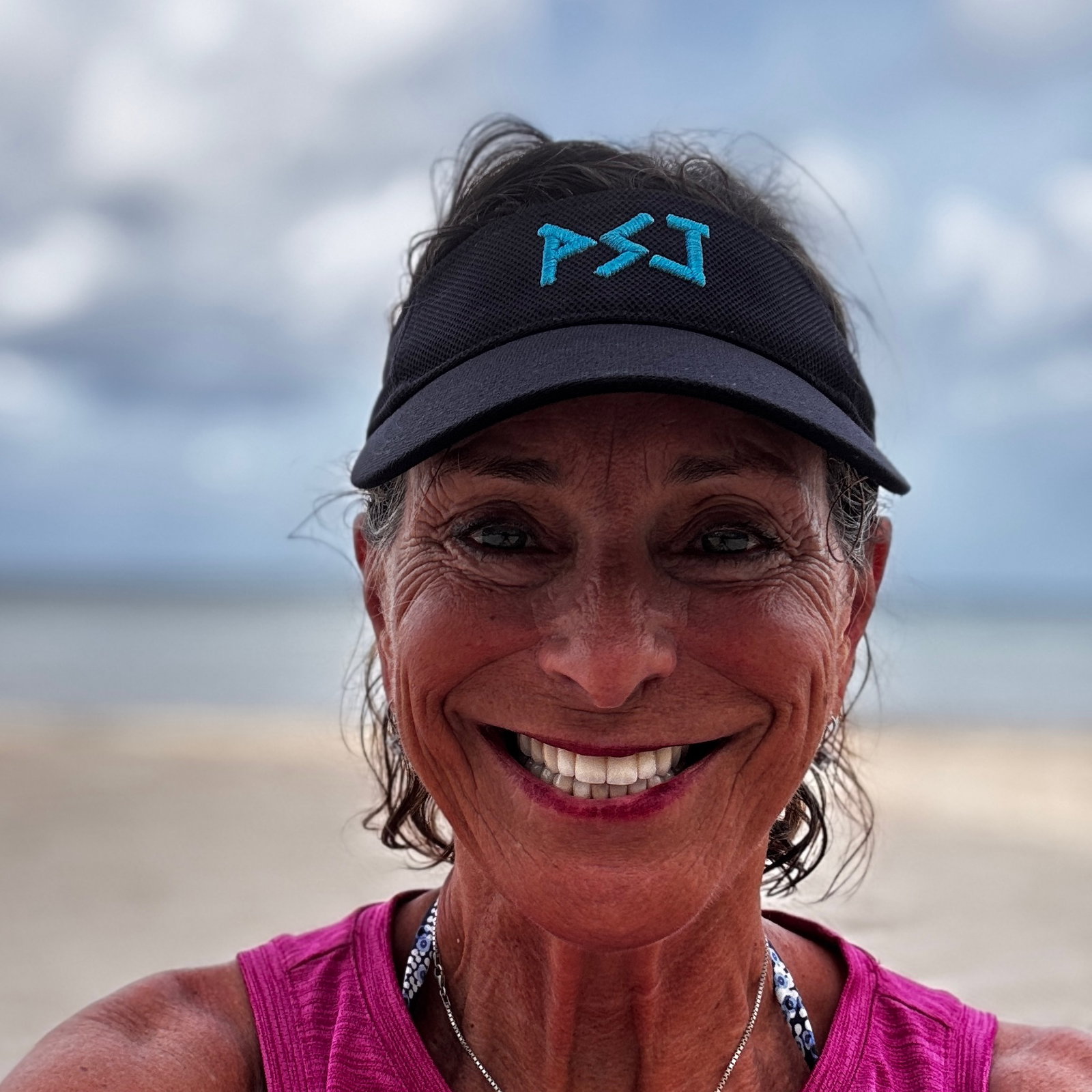 Gail  H 