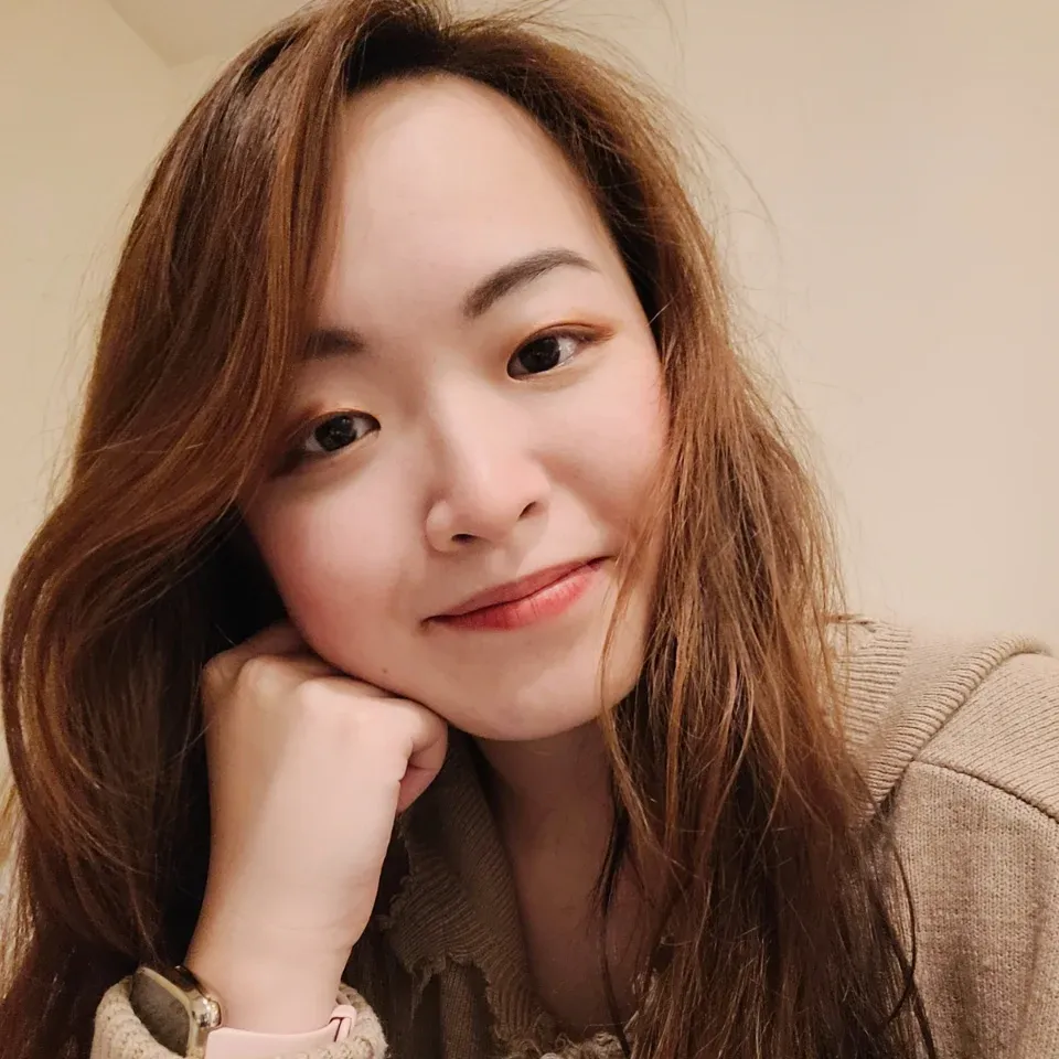 Catherine  Tan 