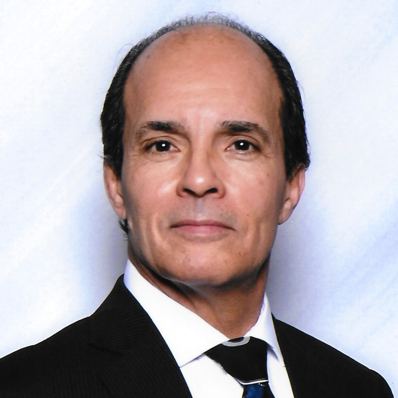Ron  Rivas 