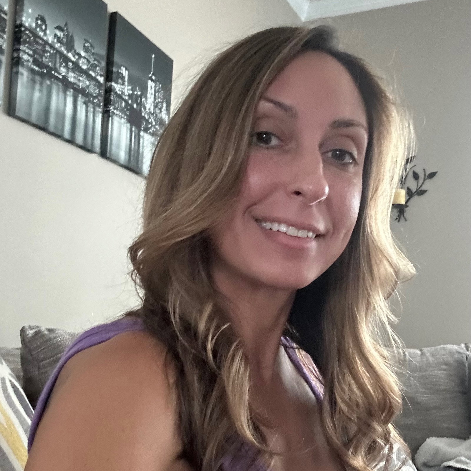 Tracy  Santiago 
