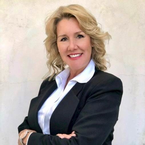 Carolyn  Trammell 
