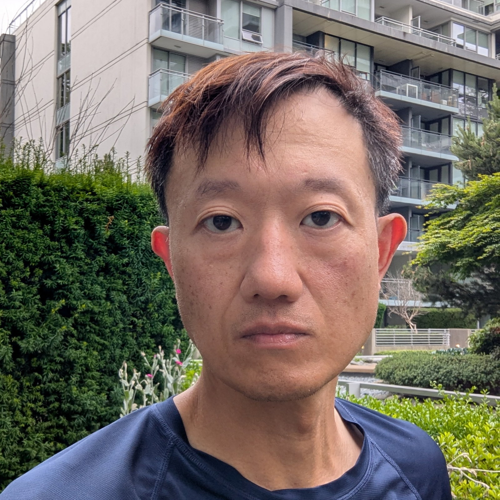 Alex  Chen 