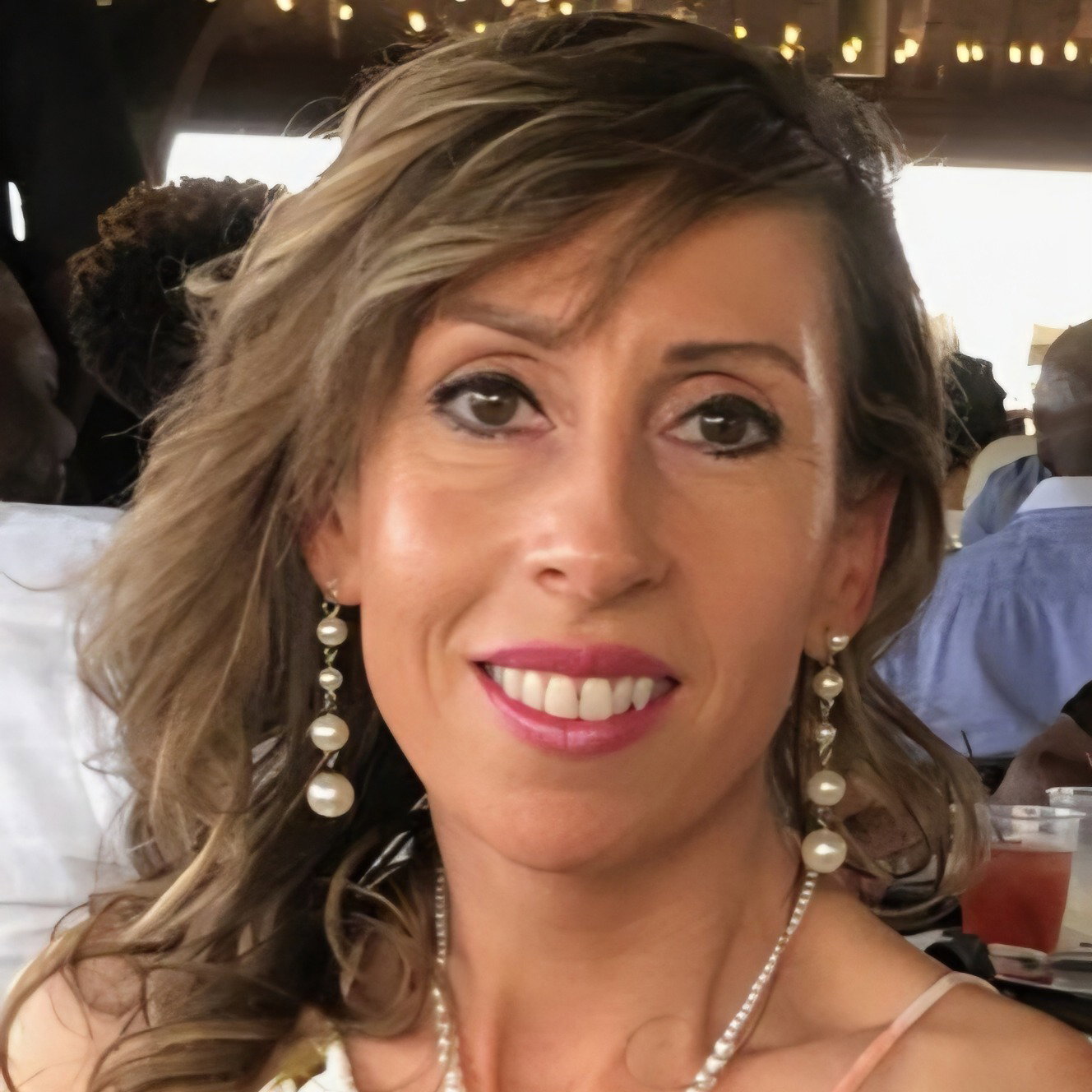 Lisa  Davis 