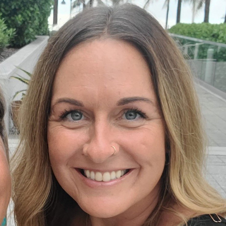 Trisha  Wolovlek