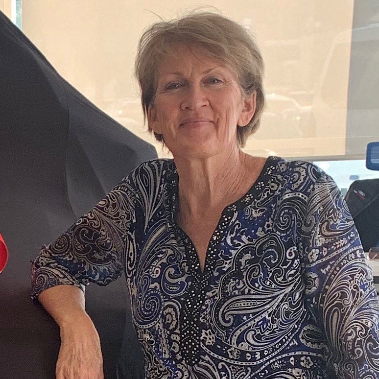 Debbie  Martin 