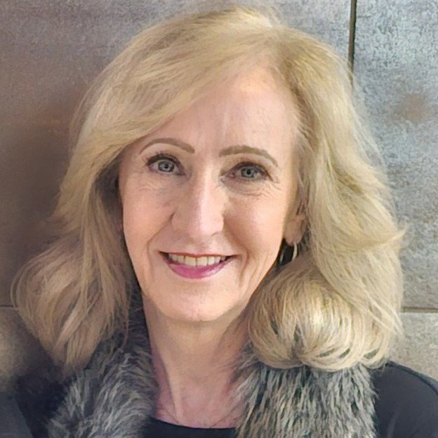 Karen  schmitt